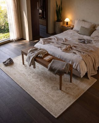 Tapis Kyrielle — Sable de Dolomie, en situation